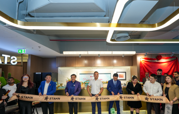 Warmly congratulate STAMN Development Company on the opening of its sales center & the inauguration of the Jiangxi Chamber of Commerce office in the UAE!